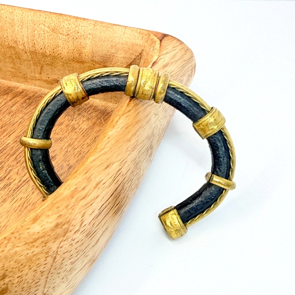 Vintage 1970s India Black Leather Brass Artisan Boho Cuff Bracelet